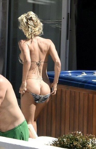 tube8 Pamela Anderson Naked Boobs Photos